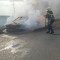 Vatra progutala automobil u pokretu kod Sombora: Vozilo se zapalilo tokom vožnje, od njega ostala olupina