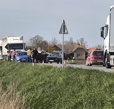 Saobraćajna nesreća na ulasku u Lugovo