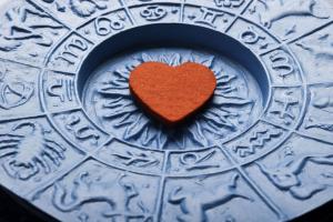 3 znaka Zodijaka koja će ove sedmice pratiti sreća u ljubavi: Proverite da li ste među njima