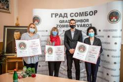 Uručena priznanja najistaknutijim somborskim prosvetnim radnicima za 2020. godinu