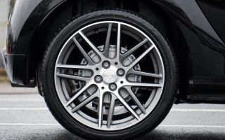 Mnogi to rade: Da li smete na auto da montirate gume različitih proizvođača?