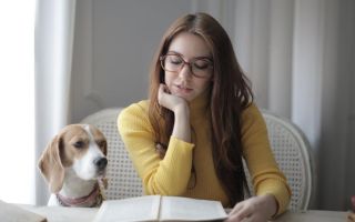 Ukoliko pas radi ovu stvar, to znači da želi da komunicira sa vama