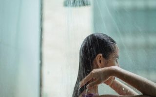 Evo zašto bi trebalo da izbegavate hladan tuš tokom vrućina
