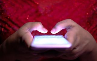 Kako izgubiti 425 evra na WhatsApp-u u Srbiji za manje od 30 minuta?