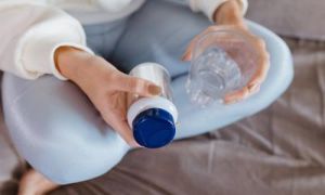 Svi piju kolagen - doktor otkriva da li zaista deluje ili je marketinški trik