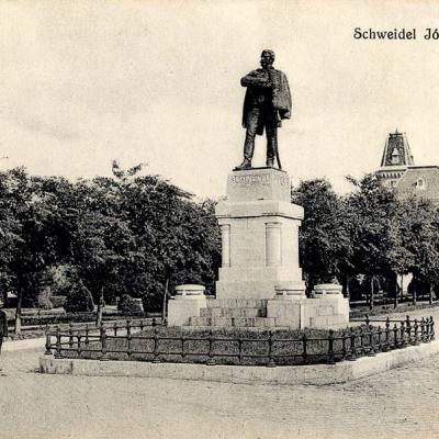 Spomenik Jozsefu Schweidelu