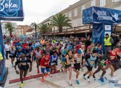 ODLIČAN NASTUP ATLETIČARA NA 1. BOKELJSKOM POLUMARATONU I 9. RECIKLAŽNOM MARATONU