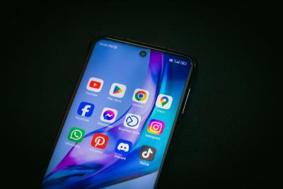 Instaliralo ih 100.000 ljudi: Popularne Chrome ekstenzije vas špijuniraju i lažu