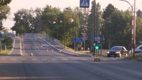 NESMETANO PREKO VELIKOG BAČKOG KANALA TEK U AVGUSTU Produženi rokovi za sanaciju nedavno obnovljenog mosta