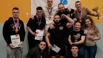 Somborski "Legacy" prvaci Srbije u streetliftingu