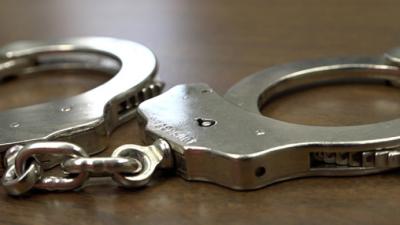 Uhapšen 65-godišnji Somborac jer je krao čokolade, cigarete i električni bicikl