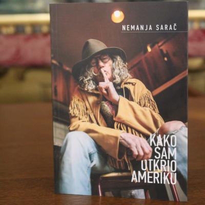 Održana promocija knjige „Kako sam otkrio Ameriku“ Nemanje Sarača