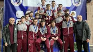 Jedanaest medalja na startu sezone za rvače somborskog "Sokola"