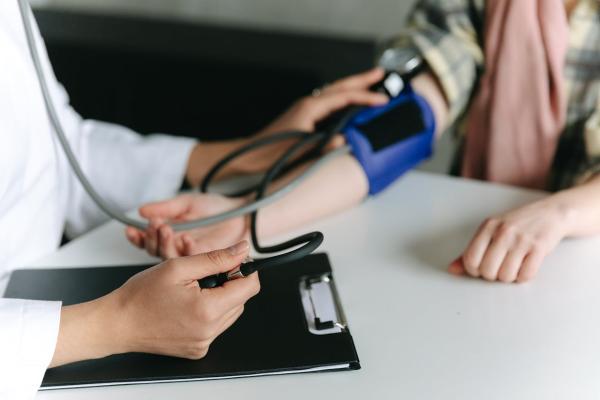 Hipertenzija: Tiha opasnost koja se može kontrolisati, prepoznajte je na vreme