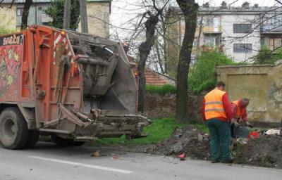 POČEO "MESEC ČISTOĆE" U SOMBORU Akcija uklanjanja otpada odvijaće se do 6. maja EVO ŠTA JE DOZVOLJENO DA SE IZNOSI I GDE