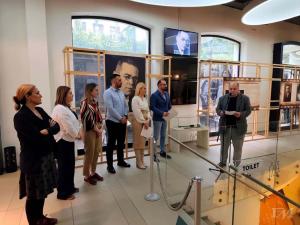 Gostovanje izložbe „Tamo gde mastilo postaje svetlost” u Jugoslovenskoj kinoteci