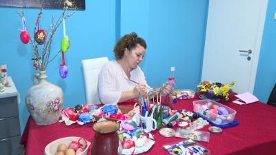 Alena Raič iz Sombora četkicom balansira između obaveza i slobode