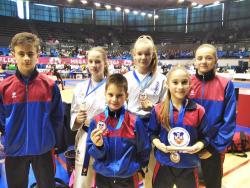 Somborski karatisti osvojili pet medalja na Trofeju Srbije