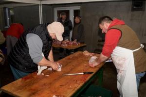 U Kuli u subotu tradicionalni svinjokolj u organizaciji MKC "Nepker"