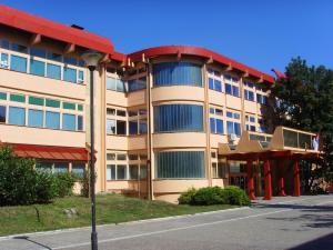 Panika u Apatinu zbog "Kineza sa nožem" - policijap ozvala na smirenost