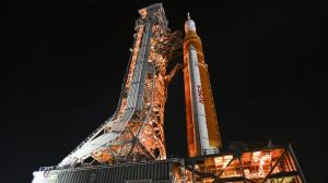 Mesec čeka: Raketa Artemis II sa astronautima poletela ka Mesecu