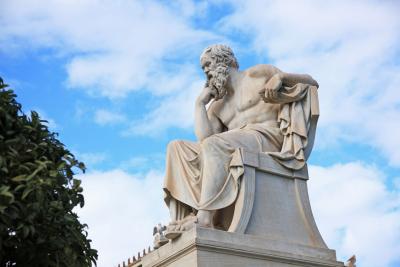 7 Sokratovih mudrih smernica za srećniji život koje svi treba da primenimo: Filozofovi saveti vredniji od suvog zlata
