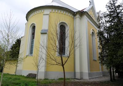Nastavljeno obnavljanje verskih objekata