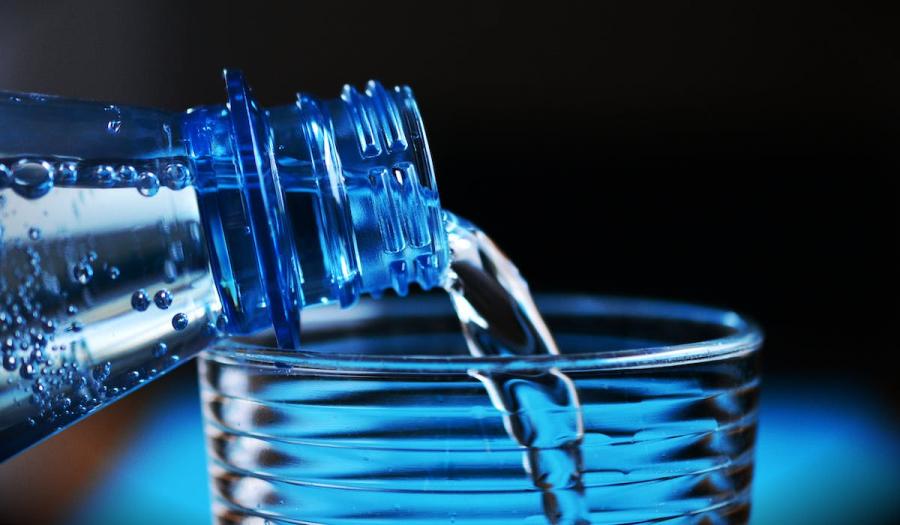Stručnjaci otkrili kako gazirana voda utiči na naše zdravlje