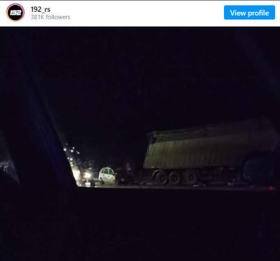 JEDNA OSOBA POGINULA Sudar kamiona i automobila kod Sombora: Vozilo smrskano