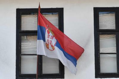 Zapalio zastavu Srbije na MZ Telečka: Policija ga brzo uhapsila