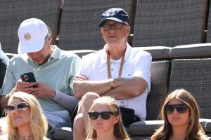 Bil Gejts kaže da će ove tri profesije preživeti veštačku inteligenciju