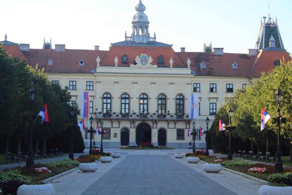 U atrijumu somborske županije koncert talijanske folklorne muzičke grupe 