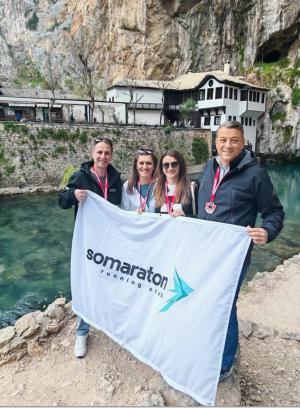 Jelena Stanimirović i Vedran Berleković. (ARK "Somaraton") istrčali polumaraton u Mostaru