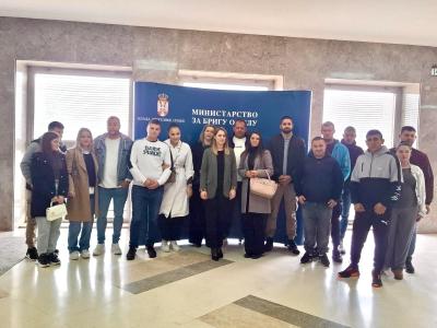 Potpisani novi ugovori o dodeli kuća na selima somborske opštine