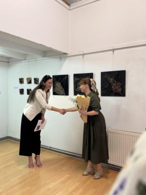 “Koža na kožu” otvorena u Maloj galeriji Kulturnog centra “Laza Kostić” Sombor