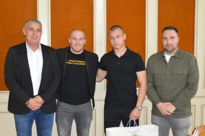 Upriličen prijem za bronzanog MMA borca Sergeja Gnjidića