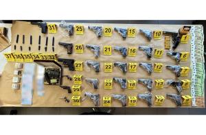 Dvojac iz Sombora i Sremske Kamenice švercovao Kineze, jedan od njih imao i 27 pištolja