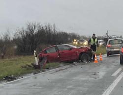 Saobraćajna nesreća kod Kljajićeva, učestvovao autobus Severtransa i putnički automobili (FOTO)