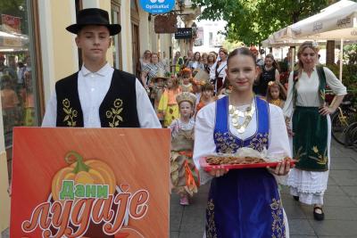 Kikinđani pozvali Somborca na ovogišnje "Dane ludaje"