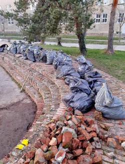 Počišćen spomen-kompleks Mrazovićeva azbuka